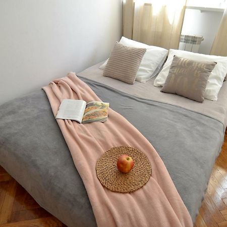 Sloneczny Apartament Grzybowska Varšava Exteriér fotografie