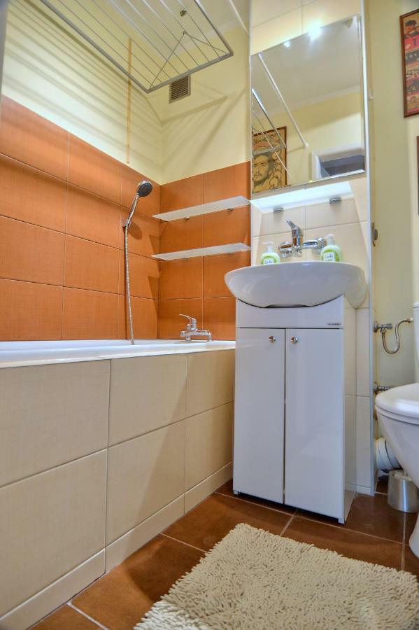 Sloneczny Apartament Grzybowska Varšava Exteriér fotografie