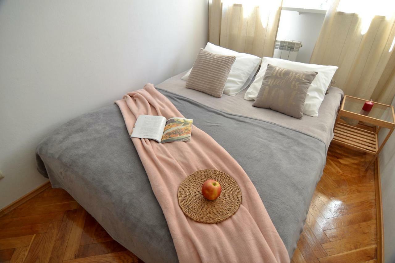 Sloneczny Apartament Grzybowska Varšava Exteriér fotografie